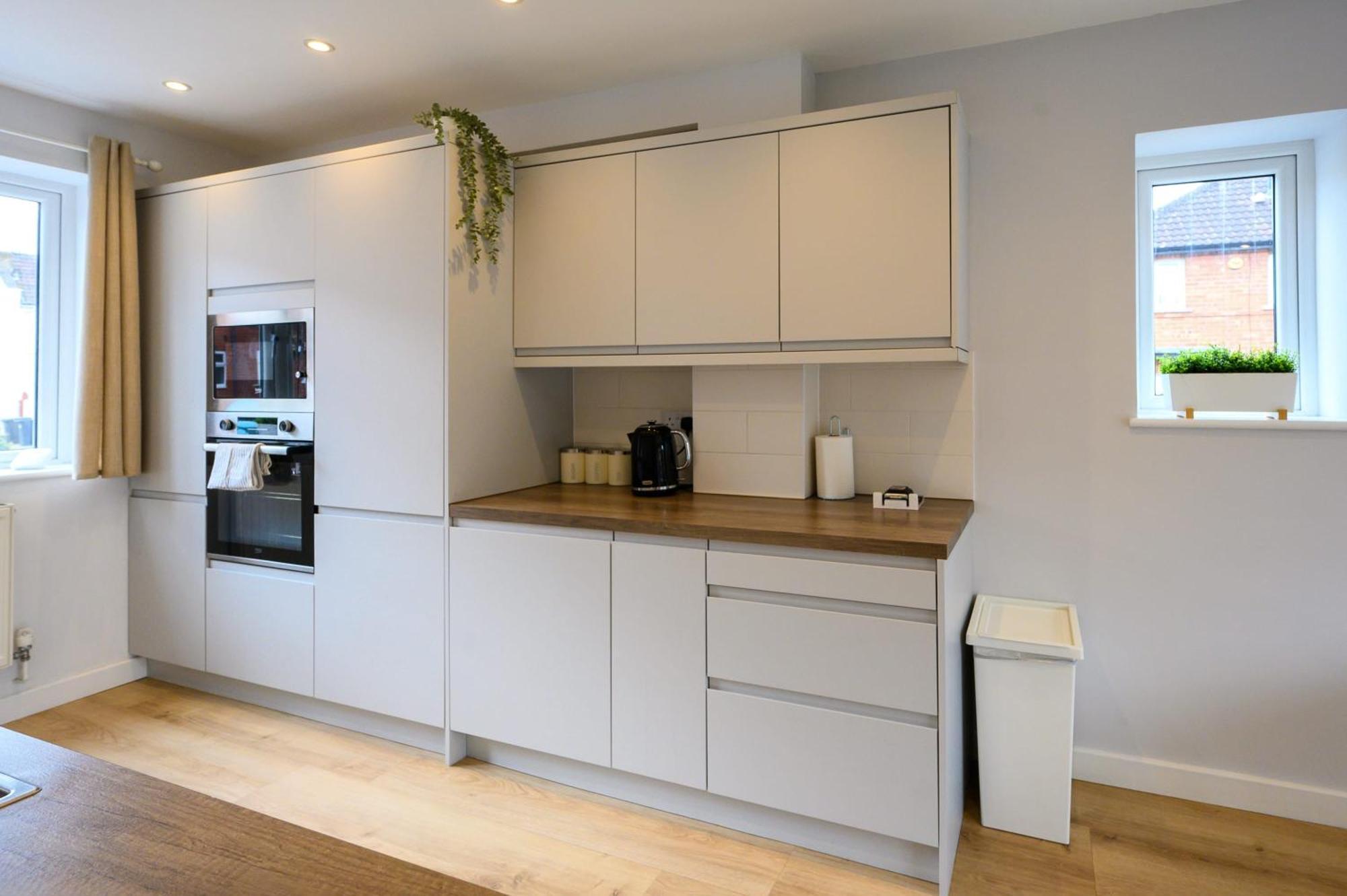 Dings House With Free Parking In Super Central South West City Location By Staystaycations Bristol Exterior photo