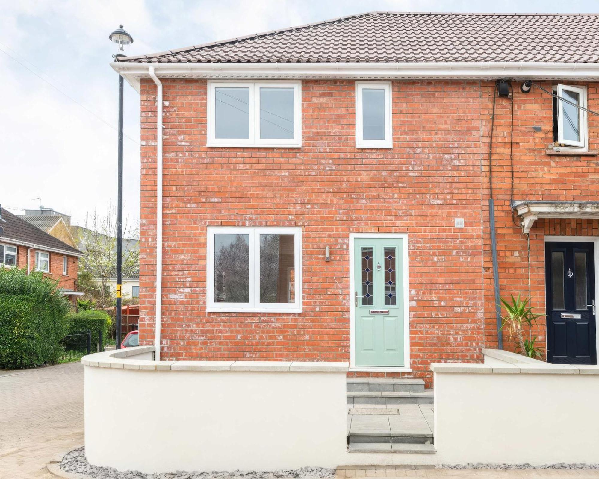 Dings House With Free Parking In Super Central South West City Location By Staystaycations Bristol Exterior photo